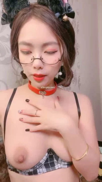 Screenshot 18 from Chinese Amateur POV Creampie — Petite Beauty in Lingerie and Stockings