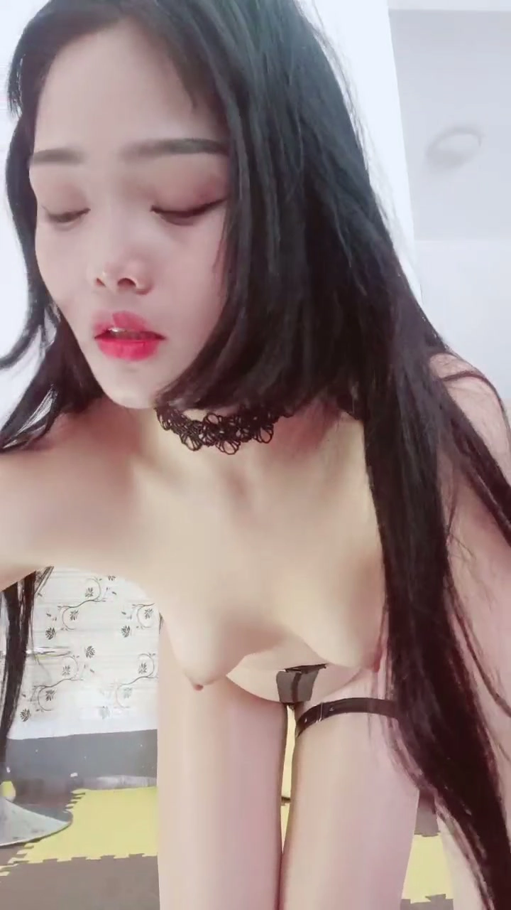 Play video: Chinese Amateur POV Creampie — Yuyu Takes Hard Action in Lingerie