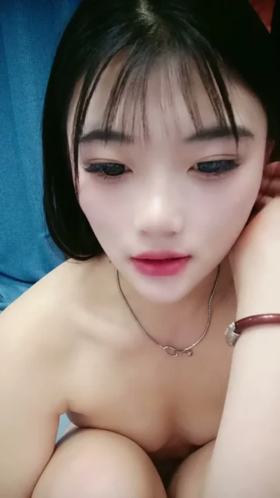 Screenshot 10 from Chinese Amateur POV — Feifei Takes Hard Creampie and Blowjob on Couch