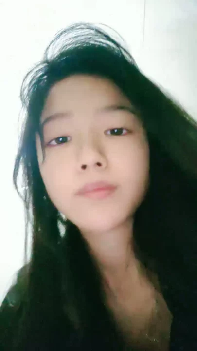 Screenshot 16 from Chinese Amateur POV — Feifei’s Bathroom Livestream Leak with Off-Frame Partner