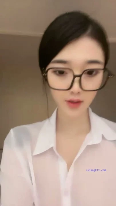 Screenshot 14 from Amadora Chinesa em POV — Garota de Óculos Chupa e é Enchida no Hotel