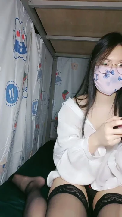 Screenshot 12 from Chinese Amateur POV Livestream — Solo Masturbation with Dildo and Stockings