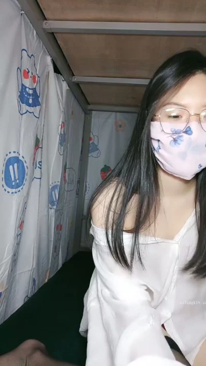 Screenshot 16 from Chinese Amateur POV Livestream — Solo Masturbation with Dildo and Stockings