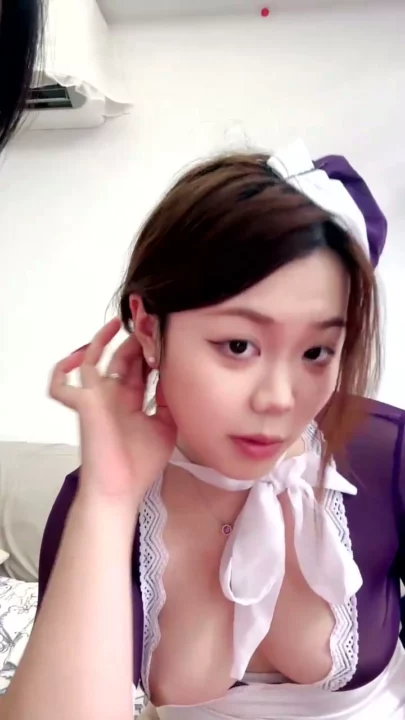 Screenshot 4 from Chinese Amateur POV — Maid Uniform Squirting with Dildo and Face Reveal