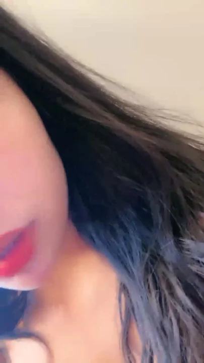 Screenshot 40 from Chinese Amateur POV Masturbation — Lele Fingers Wet Pussy on Cam
