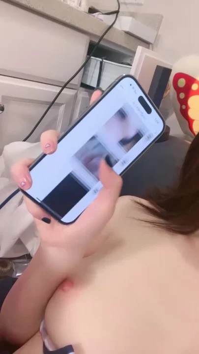 Screenshot 10 from Chinese Amateur POV Masturbation — Lingerie and Glass Dildo Solo Scene