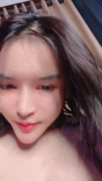 Screenshot 10 from Masturbasi Amatir China — Cantik Mungil Main Dildo dan Close-Up Ngentot