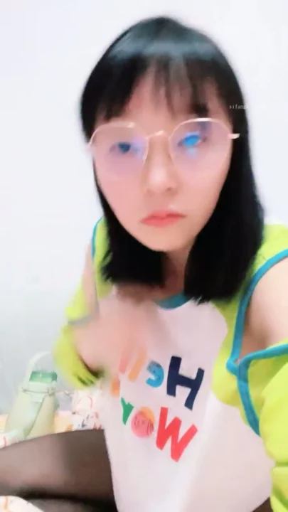 Screenshot 13 from Chinese Amateur POV Masturbation — Petite Lili in Lingerie with Dildo