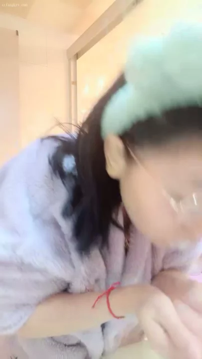 Screenshot 22 from Chinese Amateur POV Masturbation — Petite Lili in Lingerie with Dildo