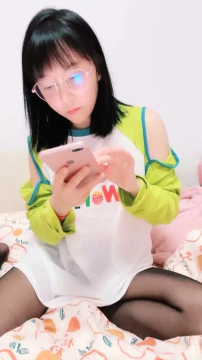 Screenshot 10 from Chinese Amateur POV Masturbation — Petite Lili in Lingerie with Dildo
