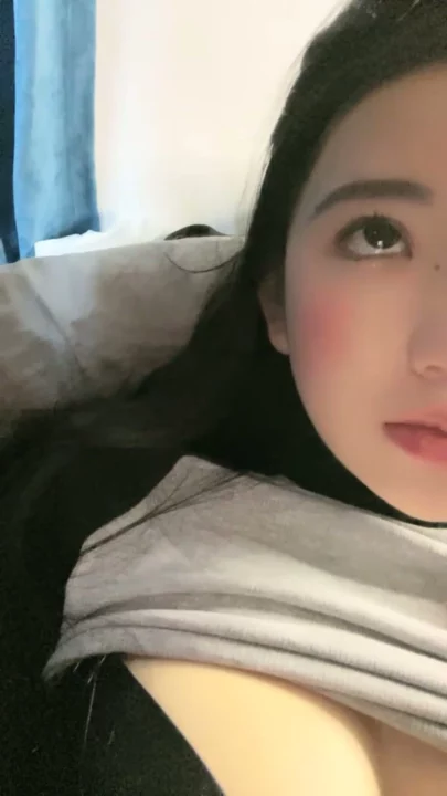 Screenshot 2 from Gái Trung Quốc Tự Sướng POV — Lồn Trọc Nghịch Áo Lót Gợi Cảm