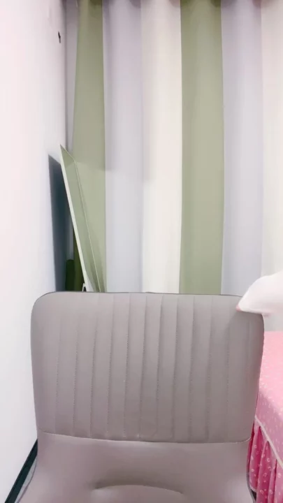 Screenshot 6 from Amateur POV Tiongkok — Cantik Mungil Pakai Lingerie dan Stoking