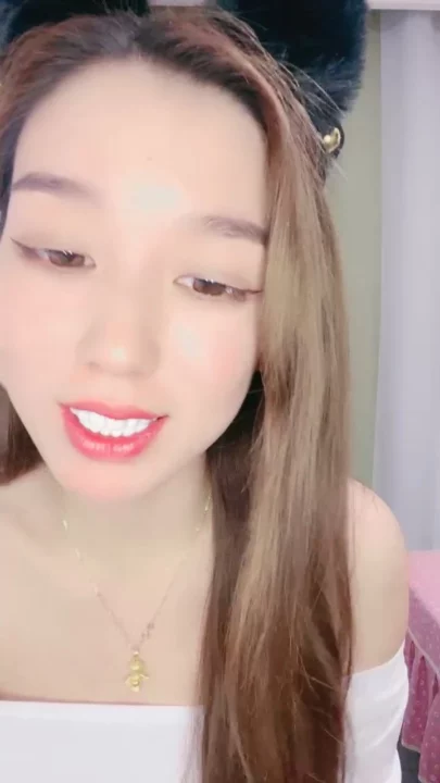 Screenshot 8 from Amateur POV Tiongkok — Cantik Mungil Pakai Lingerie dan Stoking