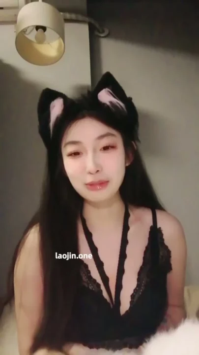 Screenshot 9 from Amadora Chinesa em POV — Pequena Masturbação com Lingerie, Dildo e Revelação do Rosto