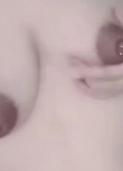 Screenshot 31 from Chinese Amateur POV — Rear Stimulation and Bondage Posing with Off-Frame Partner
