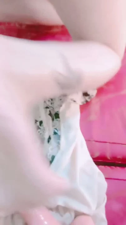 Screenshot 7 aus Chinesisches Amateur POV — Schulmädchen-Uniform Creampie und Squirting [FC2-PPV-933940]