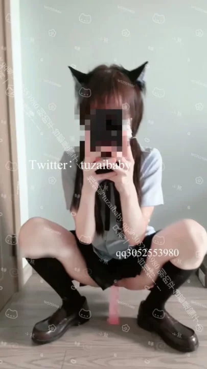 Screenshot 18 from Chinese Amateur POV — Schoolgirl Uniform Outdoor Tease with Stockings