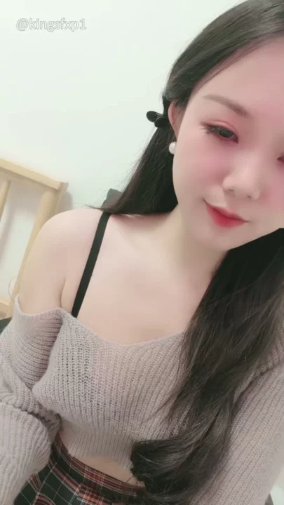 Chinese Amateur POV Uncensored — Face-Shown Toy Play and Creampie