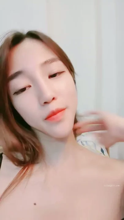 Screenshot 3 from Chinese Amateur POV — Xueer in Black Lingerie with Face Fully Shown
