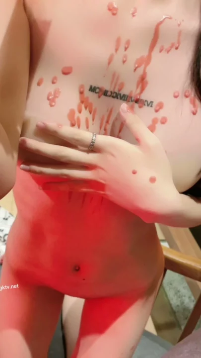 Screenshot 4 from Chinese Amateur Private Shoot — Xie Xiao’an Red Liquid Tease and Cumshot