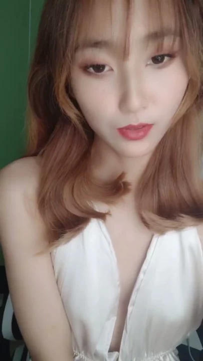 Screenshot 13 from Chinese Amateur Slut Pounds Pussy with Dildo in Lingerie — 119153