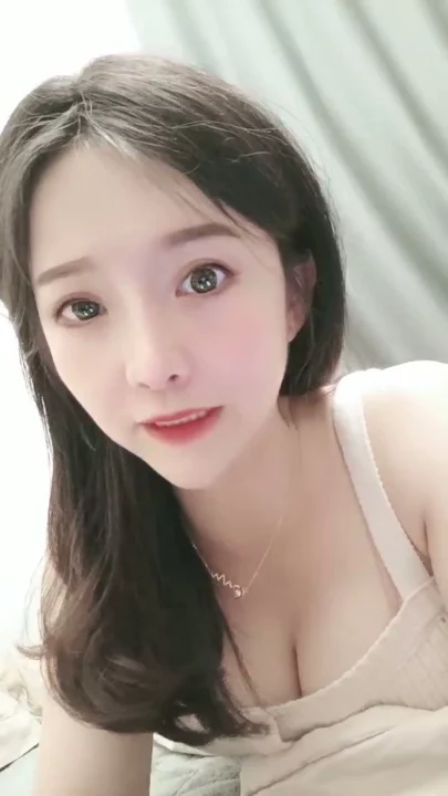 11번 스크린샷, Chinese Amateur Solo — Cici Face-Shown Bedroom Selfie [No Partner]에서 캡처됨