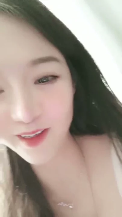 6번 스크린샷, Chinese Amateur Solo — Cici Face-Shown Bedroom Selfie [No Partner]에서 캡처됨