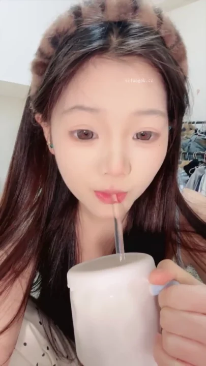 Screenshot 17 from 中国业余首次独演 —— 卧室里的娇小亚洲女孩自慰