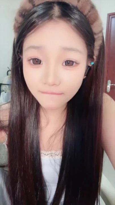 Screenshot 32 from 中国业余首次独演 —— 卧室里的娇小亚洲女孩自慰
