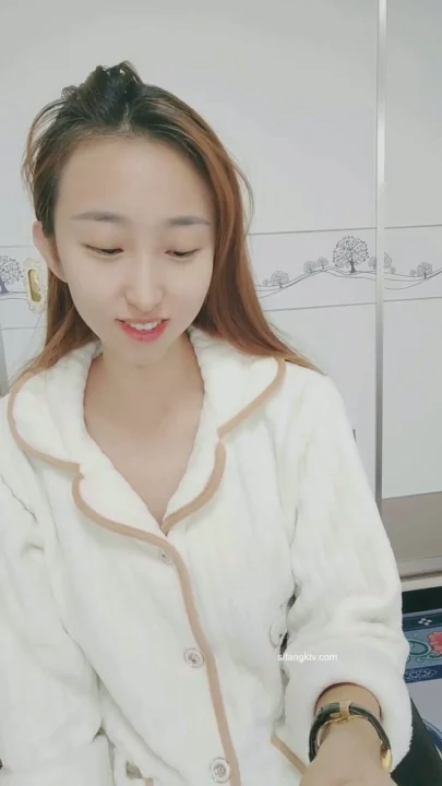 Screenshot 3 from Cewek China Ngentot Sendiri Pakai Lingerie — Wajah Kelihatan Bocoran Live