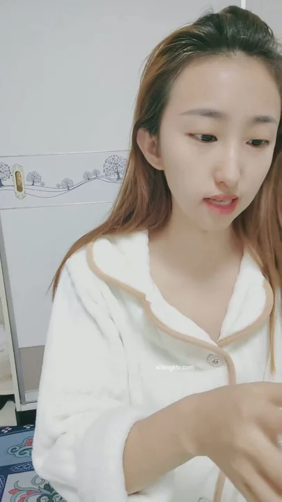 Screenshot 5 from Cewek China Ngentot Sendiri Pakai Lingerie — Wajah Kelihatan Bocoran Live