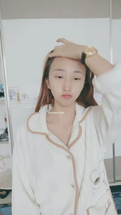 Screenshot 10 from Cewek China Ngentot Sendiri Pakai Lingerie — Wajah Kelihatan Bocoran Live