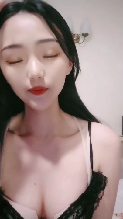 Screenshot 12 from 中国业余内衣诱惑 — 小巧美女面对镜头 [Abczp.Xyz]