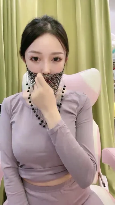 Screenshot 5 from Chinese Amateur Solo — Long-Legged Model in Lavender Athletic Wear