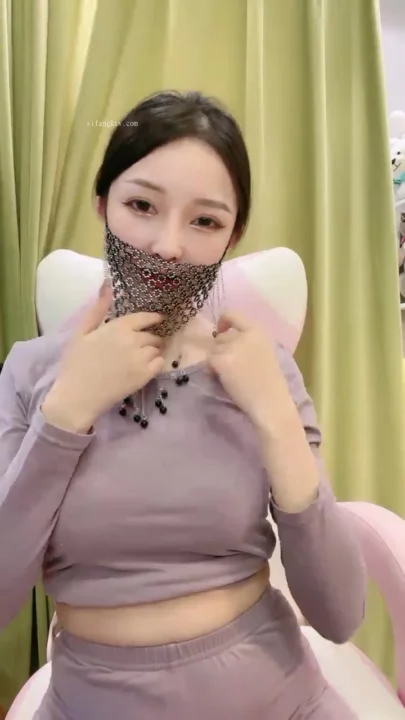Screenshot 6 from Chinese Amateur Solo — Long-Legged Model in Lavender Athletic Wear