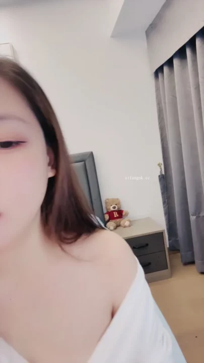 Screenshot 3 from 중국 아마추어 자위 — 얼굴 공개 데뷔 & 관능적인 포즈