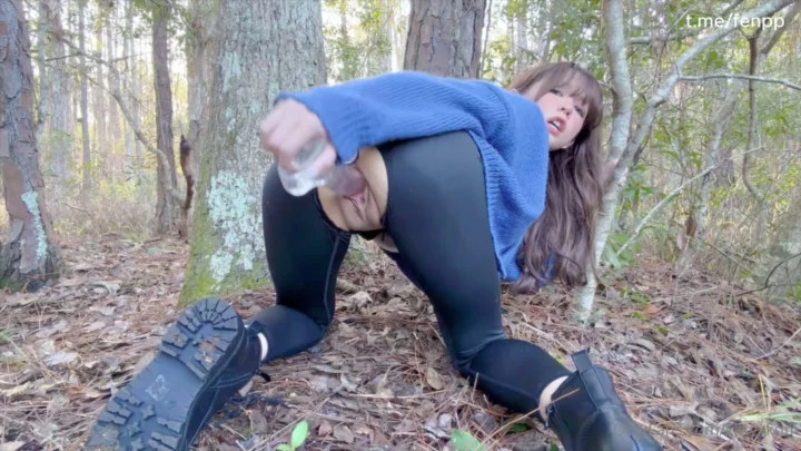Screenshot 15 from Chinese Amateur Solo Masturbation — Forest POV with Glass Dildo and Water Bottle