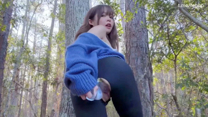 Screenshot 7 from Chinese Amateur Solo Masturbation — Forest POV with Glass Dildo and Water Bottle