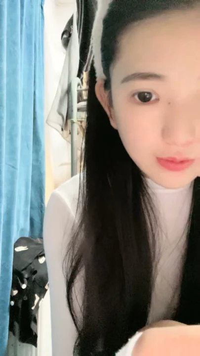 Screenshot 15 from Aficionada China Masturbándose Solita — Provocación en Lencería y Baño