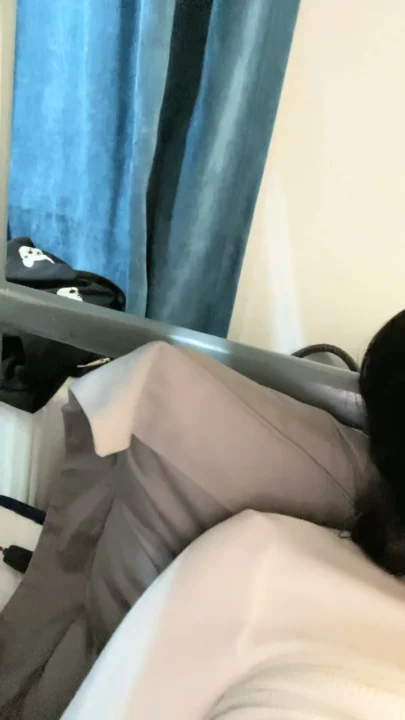 Screenshot 9 from Aficionada China Masturbándose Solita — Provocación en Lencería y Baño