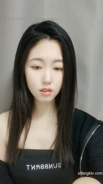 Screenshot 8 from Chinese Amateur Solo Masturbation — Lingerie and Face Shown Leak