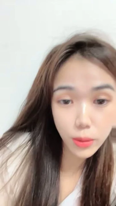 Screenshot 11 from Chinese Amateur Solo Masturbation — Lingerie and Livestream Leak