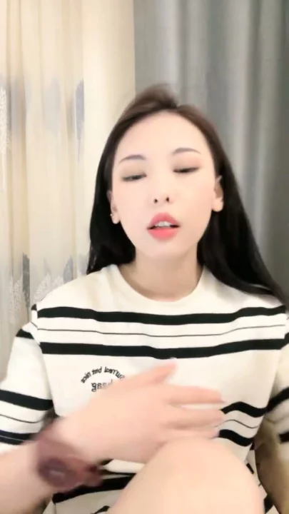 Screenshot 18 from Chinese Amateur Solo Masturbation — Petite Beauty in Lingerie and Stockings