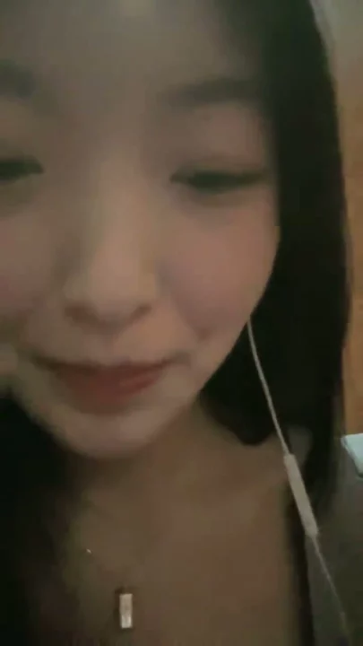 Screenshot 21 from Chinese Amateur Solo Masturbation — Petite Beauty with Toys in Lingerie