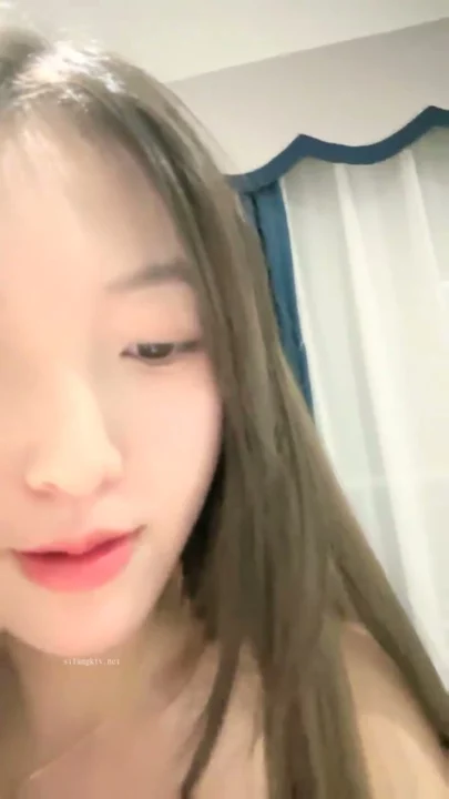 Screenshot 9 from Chinese Amateur Solo Masturbation — Petite Beauty with Toys in Lingerie