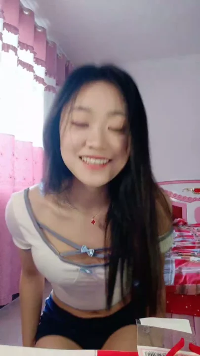 Screenshot 4 from Chinese Amateur Solo Masturbation — Uncensored Toy Play with Face Shown