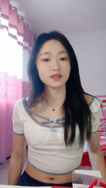 Screenshot 1 from Chinese Amateur Solo Masturbation — Uncensored Toy Play with Face Shown