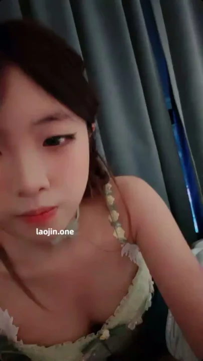 Screenshot 11 from China Aficionada Solitaria — Belleza Pequeña en Lencería Verde Se Toca