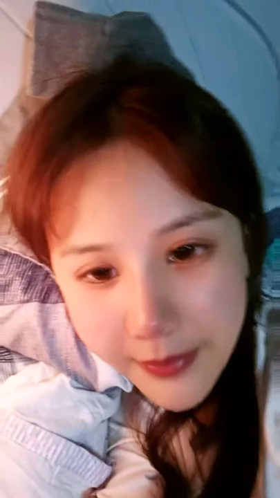 Screenshot 16 from Chica China Aficionada — Bella Pequeñita Se Masturba con Orejas de Gato, Rostro Mostrado