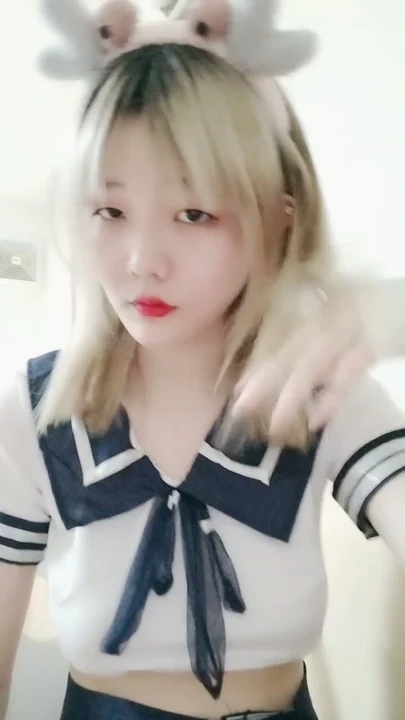 Screenshot 2 from Chinese Amateur Solo — Schoolgirl Uniform Masturbation with Mimi
